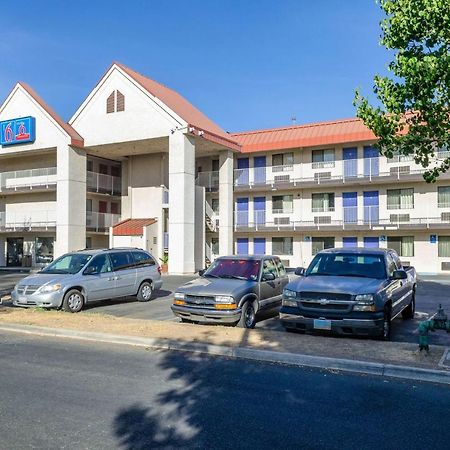 Motel 6-Fresno, Ca - Yosemite Hwy Exterior foto