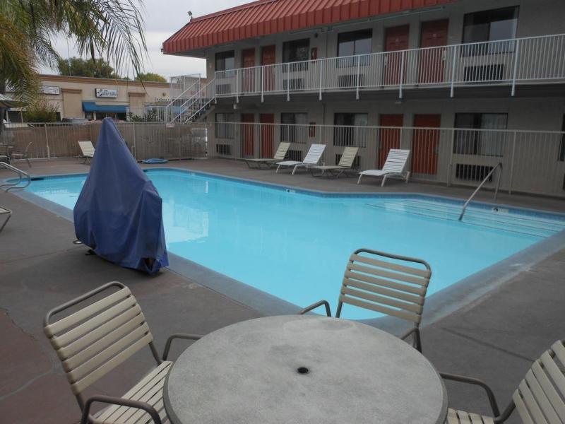 Motel 6-Fresno, Ca - Yosemite Hwy Exterior foto